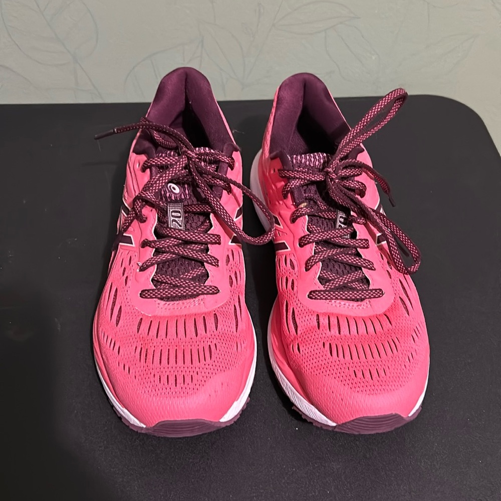 Women’s ASICS running shoes size 9.5